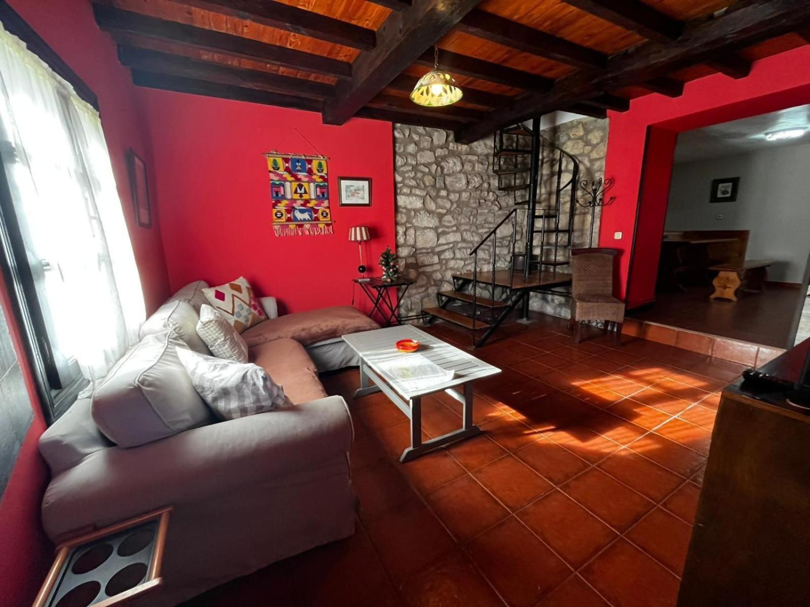 Casa Lula 2 Pendueles Casa vacanze *